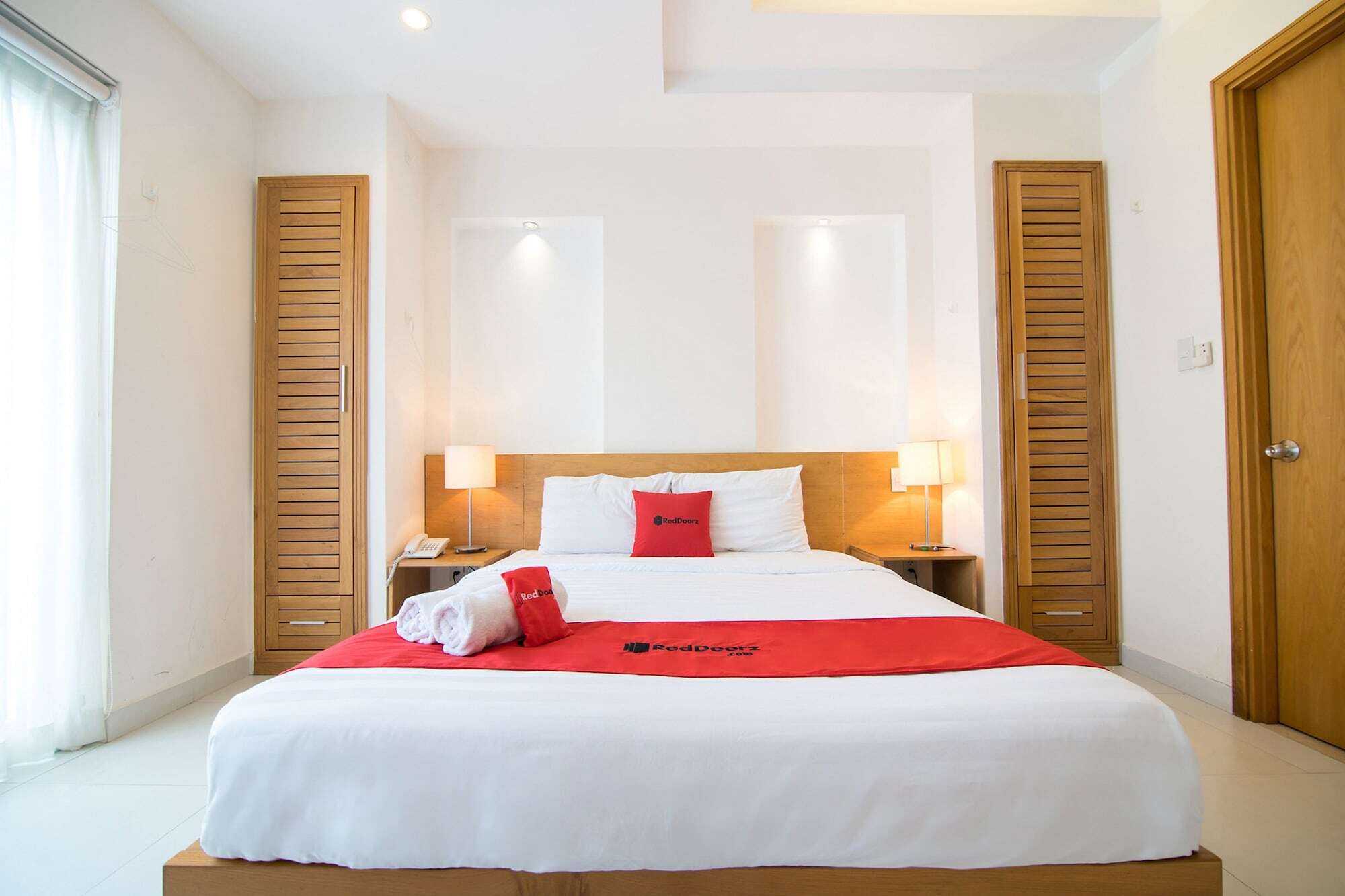 Reddoorz Plus Near Secc D7 Bandar Ho Chi Minh Luaran gambar