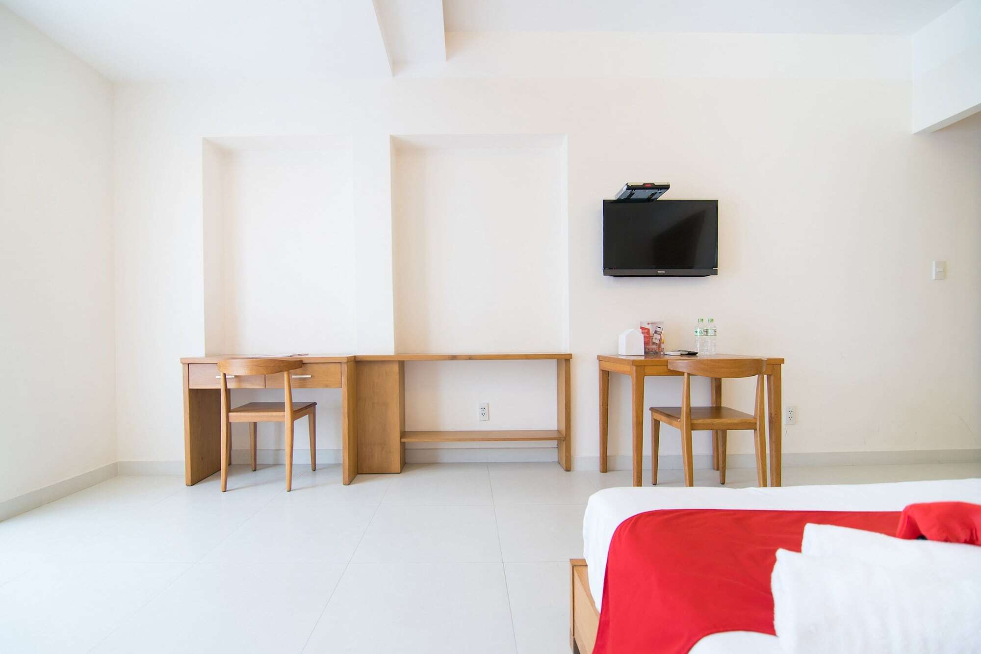 Reddoorz Plus Near Secc D7 Bandar Ho Chi Minh Luaran gambar