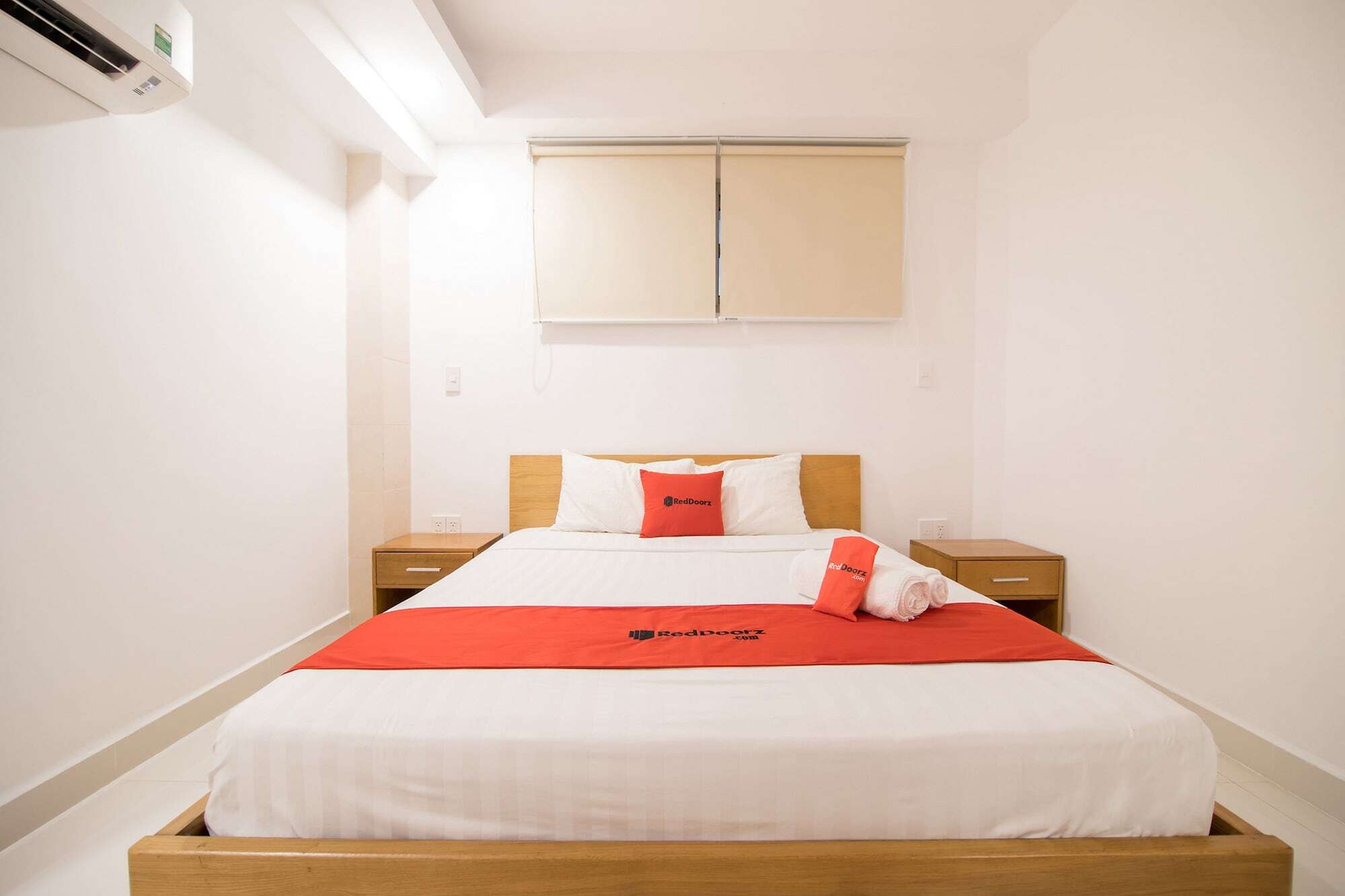 Reddoorz Plus Near Secc D7 Bandar Ho Chi Minh Luaran gambar